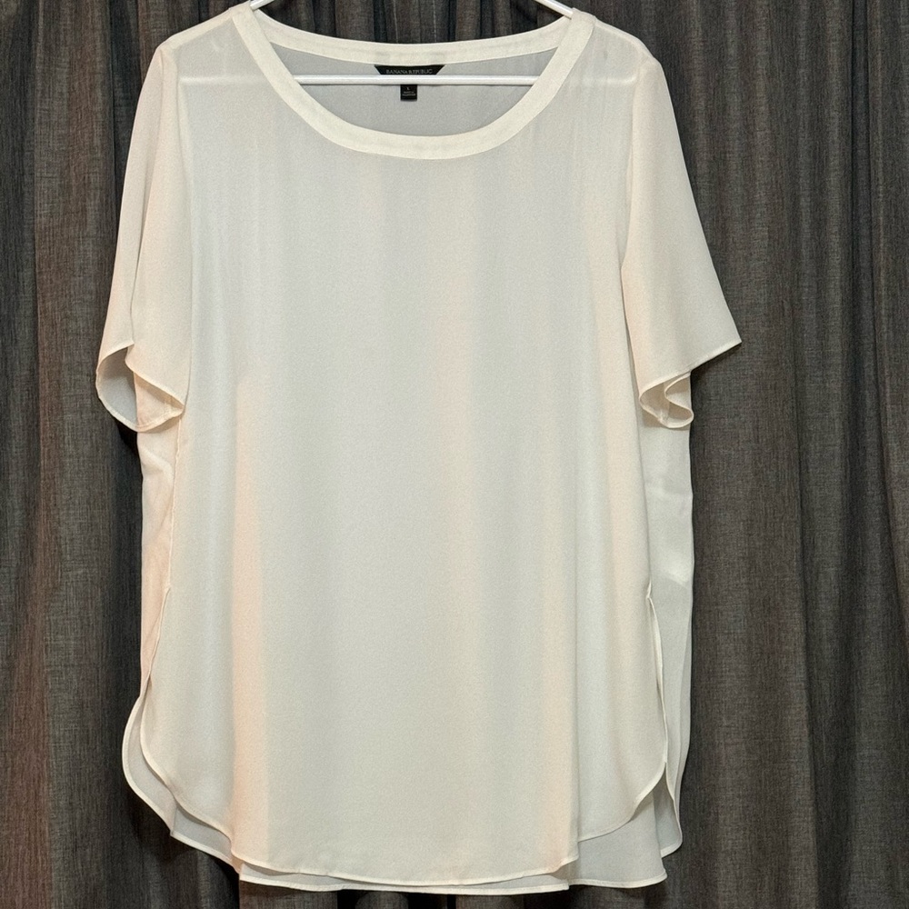 Banana Republic cream blouse